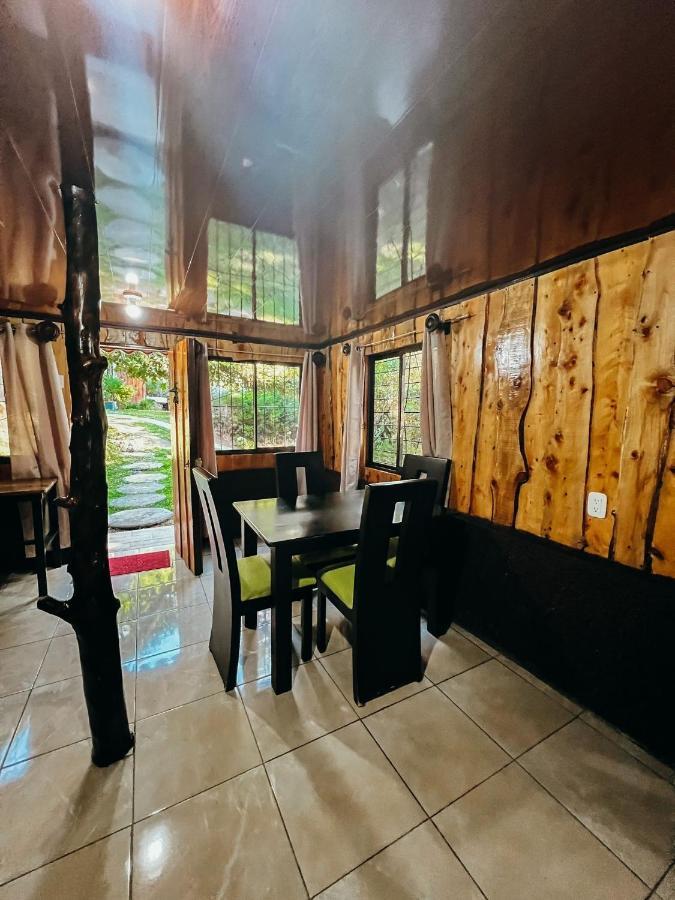 Cabanas Queca! Poas Exteriör bild